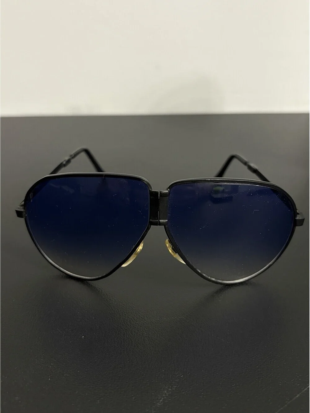 Vintage Folding Aviator Sunglasses Blue Gradient Lenses w/ Carrera Case